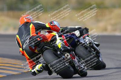 media/Nov-28-2022-Moto Forza (Mon) [[c5a51e62ca]]/A Group/Session 3 (Turn 3 Backside)/